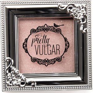 Shimmering Swan Glow Up Highlighter/Illuminator